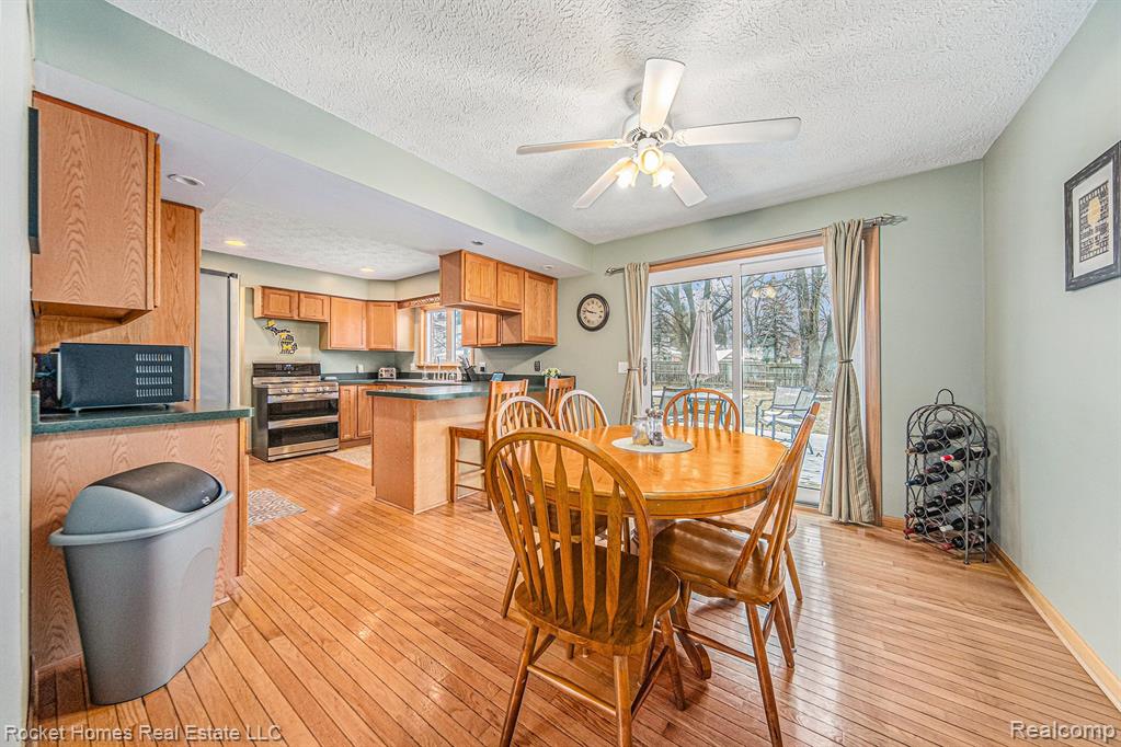 477 Eastlook Drive, Saline, MI 48176 — Photo 7