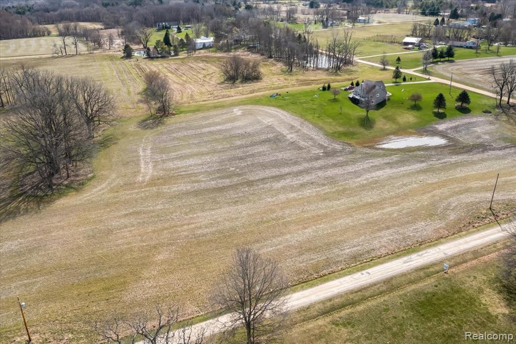L Schrepfer Road, Howell, MI 48855 — Photo 4