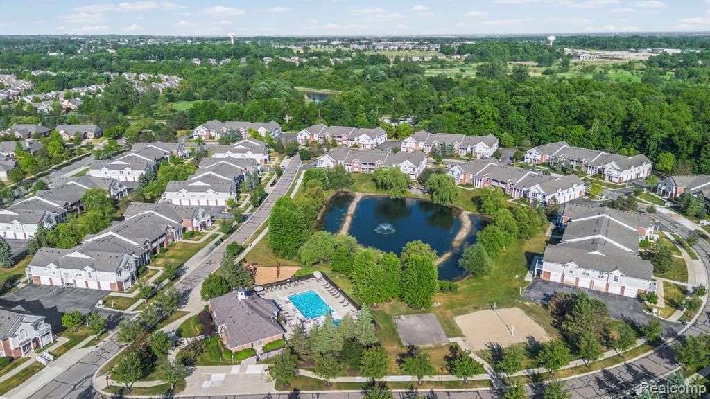 16789 Carriage Way, Northville, MI 48168 — Photo 43