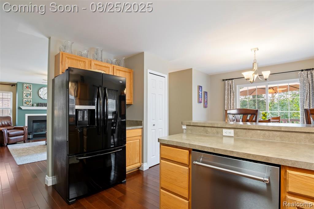 48201 Nottinghill Lane, Canton, MI 48188 — Photo 15