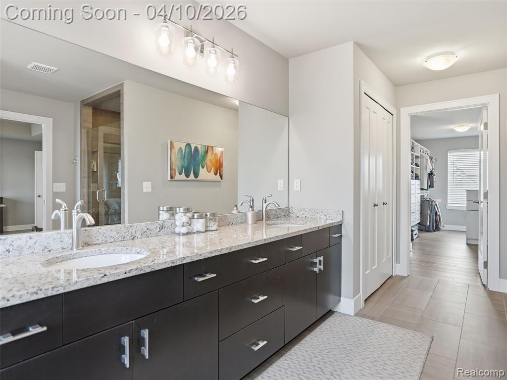 60676 Onyx Court, Washington, MI — Photo 29