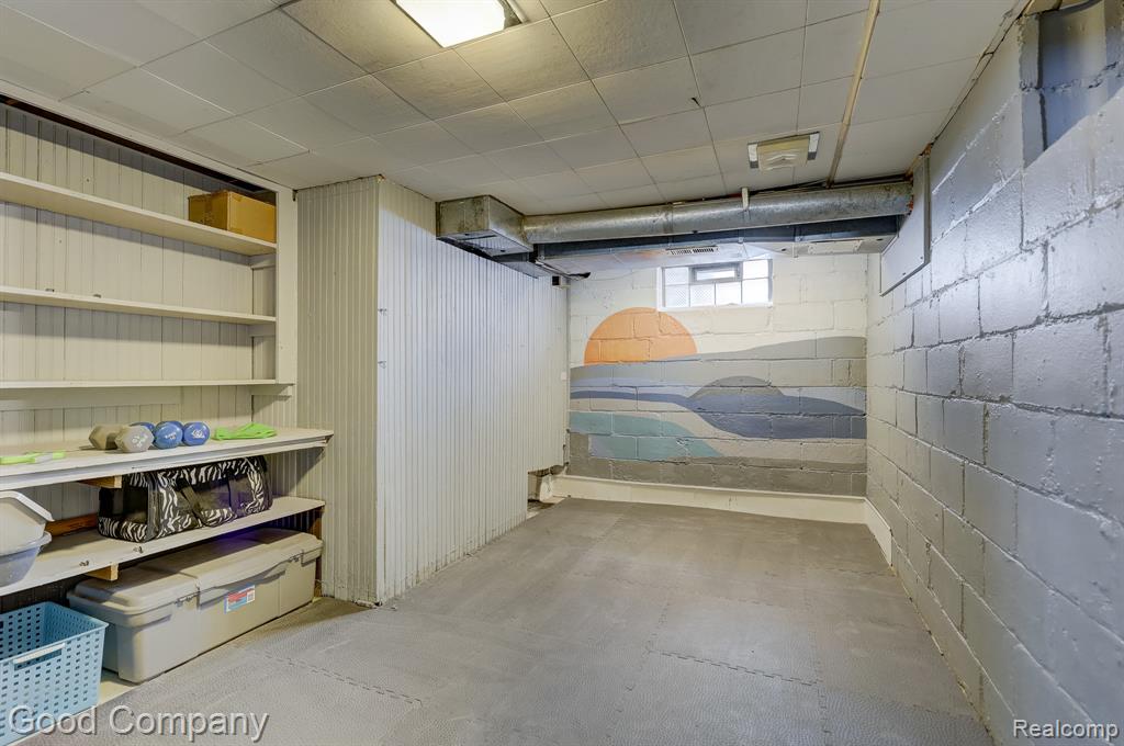 18930 Hillcrest Street, Beverly Hills, MI 48025 — Photo 72