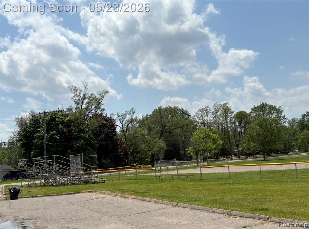 6145 Crystal Lake Drive, Romulus, MI 48174 — Photo 33