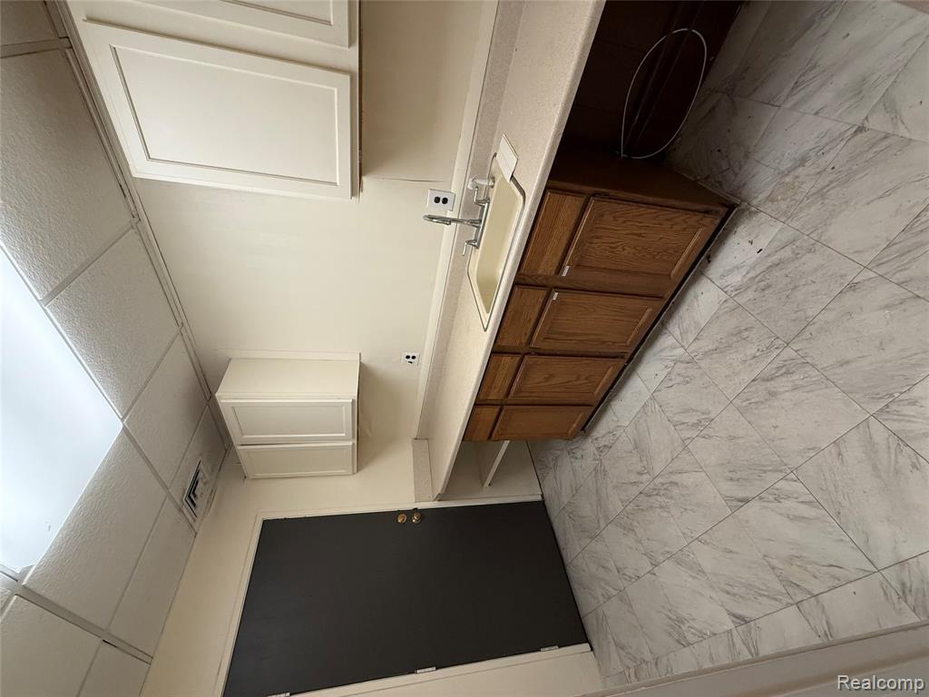 801 S Adams Road, Birmingham, MI 48009 — Photo 5