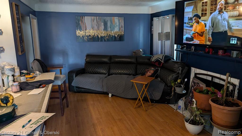 6366 Radnor Street, Detroit, MI 48224 — Photo 2