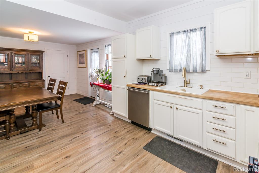 6158 S Fulton Street, Mayville Vlg, MI 48744 — Photo 36