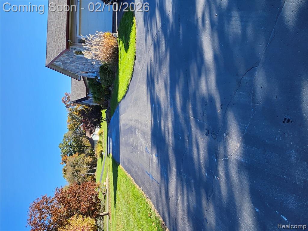 11651 Earl Street, Pinckney, MI, 48169