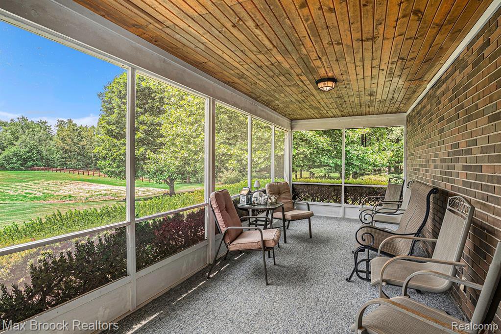 8515 Kier Road, Clarkston, MI 48348 — Photo 21