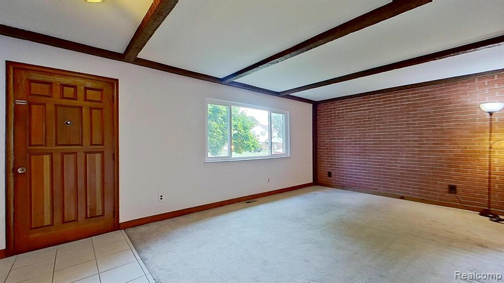 8252 Tinkler Road, Sterling Heights, MI 48312 — Photo 8
