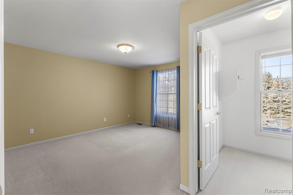 44570 White Pine Circle W, Northville, MI 48168 — Photo 31