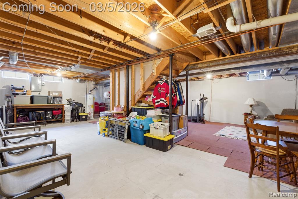 15948 Park Lane, Northville, MI 48168 — Photo 38