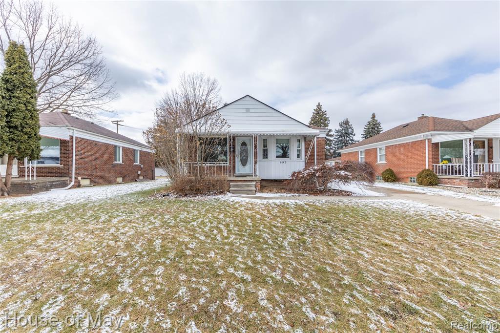 6640 Gahona Avenue, Allen Park, MI 48101 — Photo 2