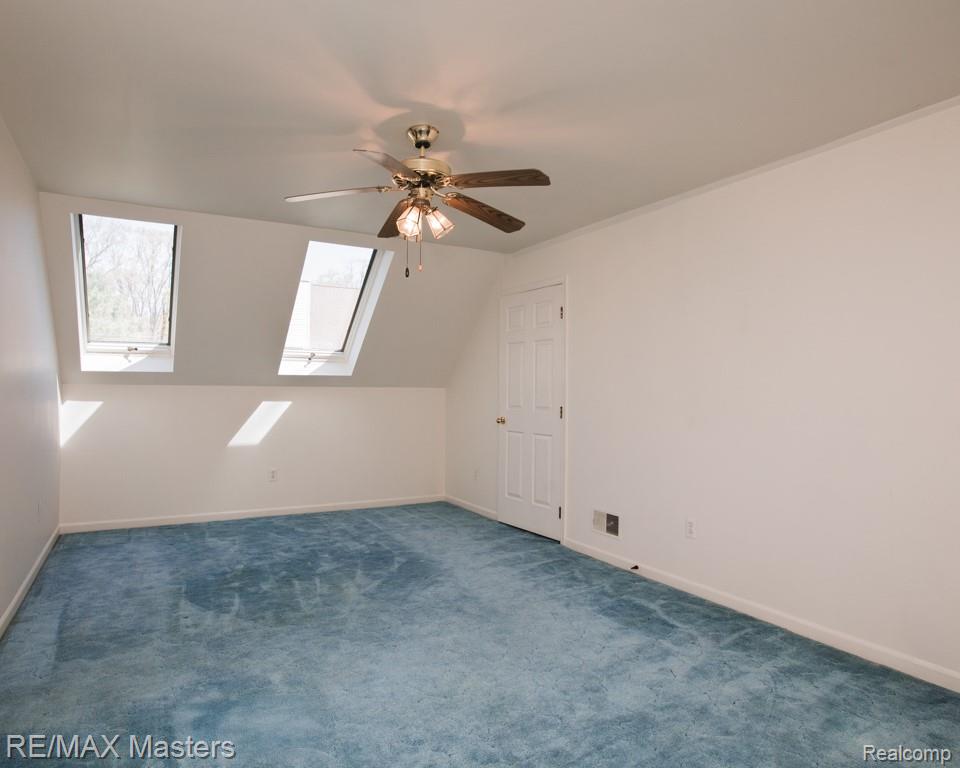27178 John Drive, New Boston, MI 48164 — Photo 38