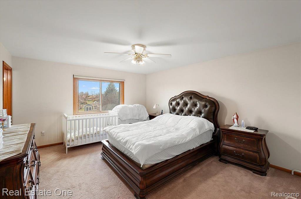 4836 CORRIANDER Drive, Sterling Heights, MI 48314 — Photo 33