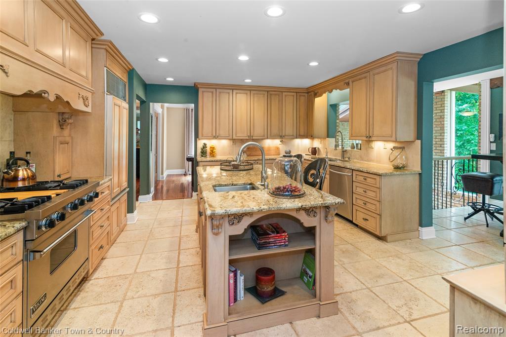 5728 Eggert Place, Brighton, MI, 48116