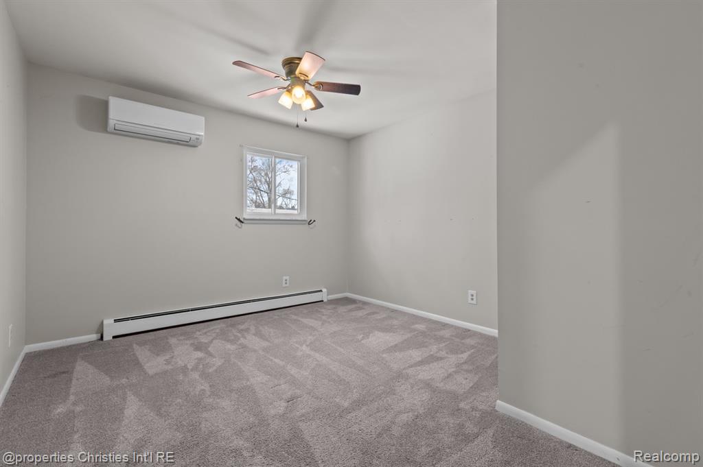 7145 Henry Drive, West Bloomfield, MI 48324 — Photo 23