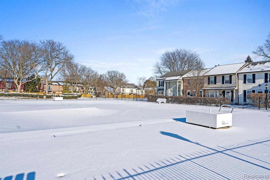 3222 BOLGOS Circle, Ann Arbor, MI 48105 — Photo 24