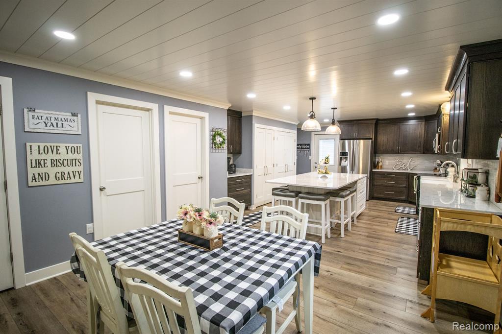 4585 Burt Road, Birch Run, MI 48415 — Photo 13