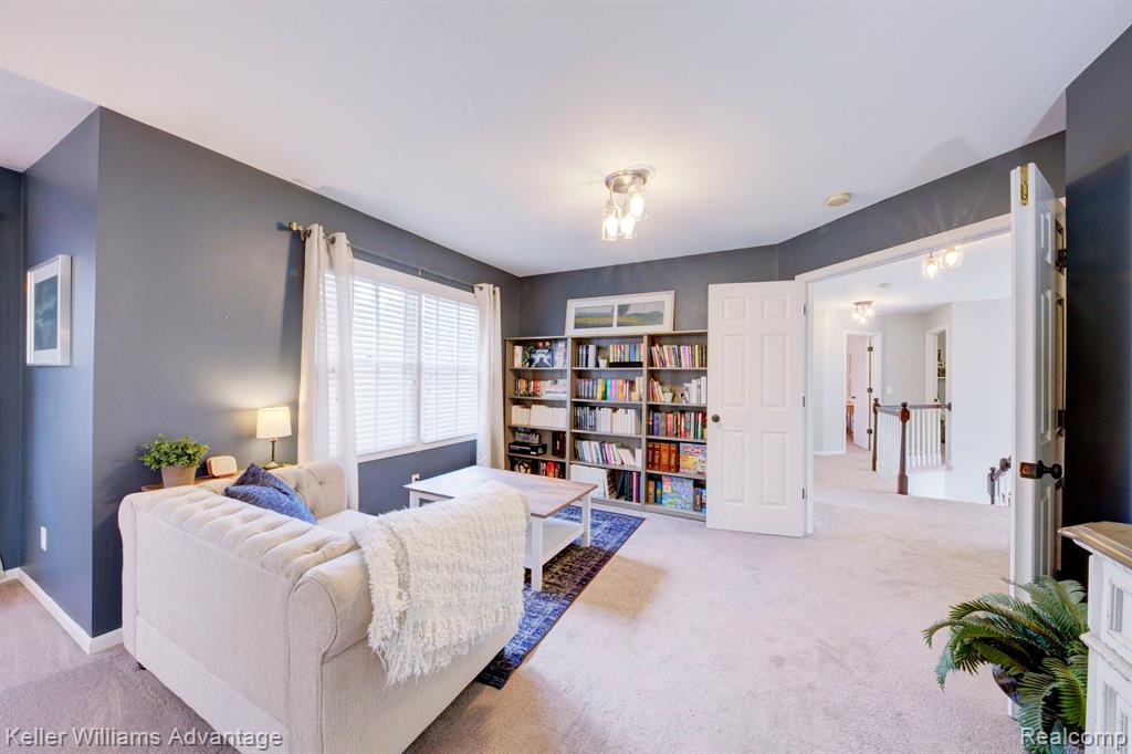 47694 EDINBURGH Drive, Plymouth, MI 48170 — Photo 48