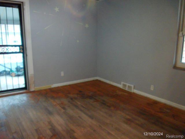 5727 E OUTER Drive, Detroit, MI 48234 — Photo 11