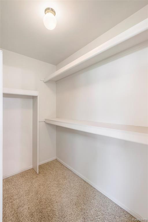 4118 Pinehurst Drive, Howell, MI 48843 — Photo 19