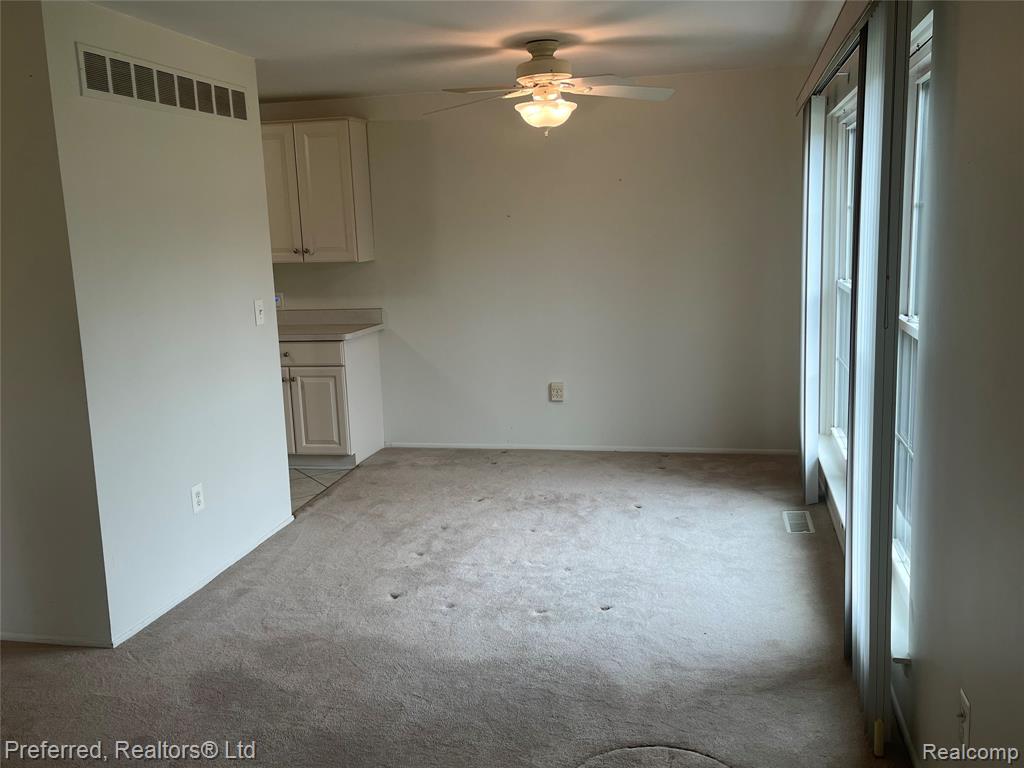 40592 Newport Drive, 125, Plymouth, MI 48170 — Photo 3