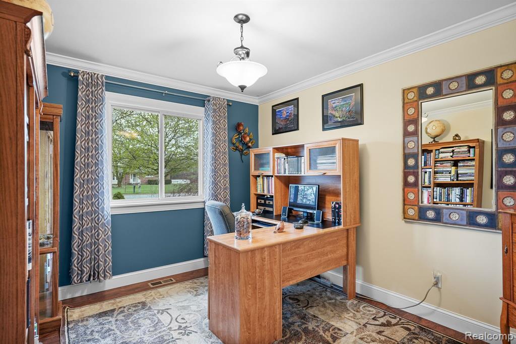 92 MICHIGAN Avenue, Marysville, MI 48040 — Photo 13
