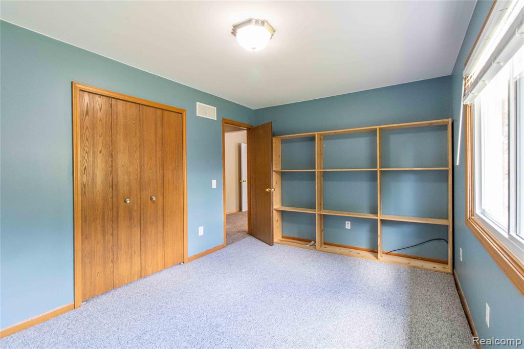 40216 Denbigh Drive, Sterling Heights, MI 48310 — Photo 26