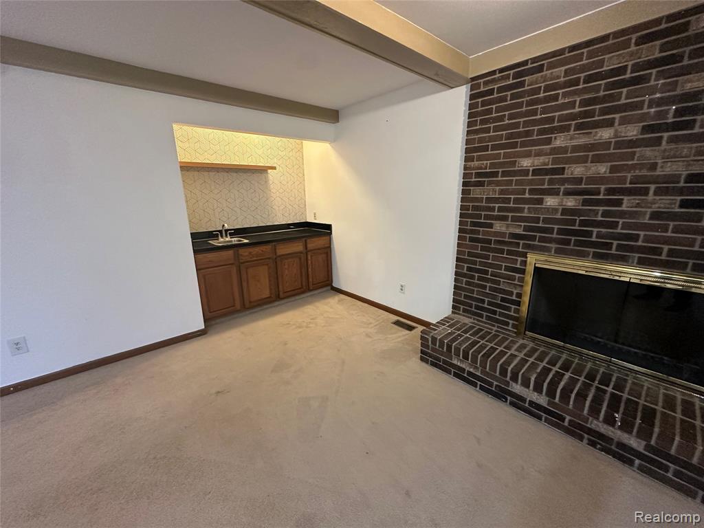 6473 Red Oak Drive, Troy, MI 48098 — Photo 12