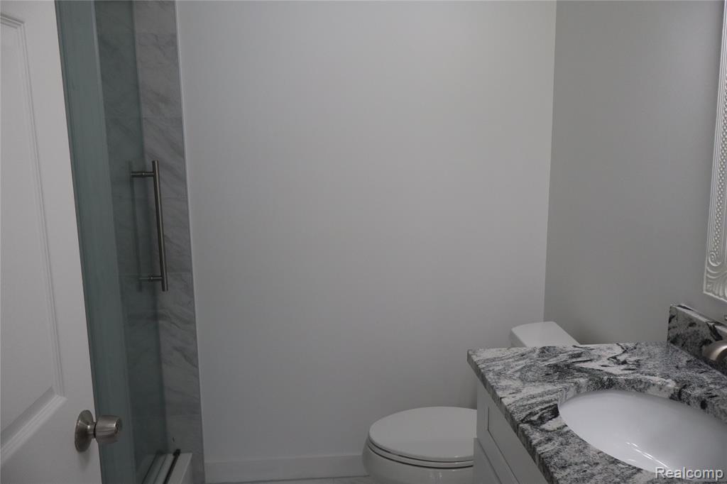 44843 MARIGOLD Drive, Sterling Heights, MI 48314 — Photo 22