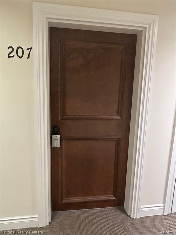 730 PENNIMAN Avenue, 207, Plymouth, MI 48170 — Photo 2