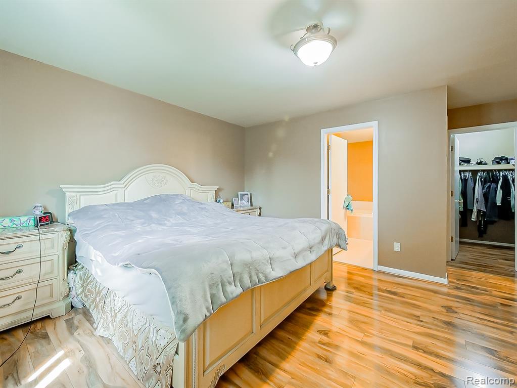 48199 Lafayette Drive, Macomb, MI 48044 — Photo 24