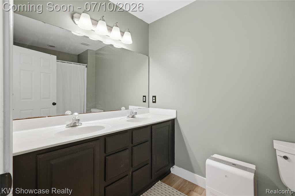525 Aarons Way, Ortonville, MI 48462 — Photo 29