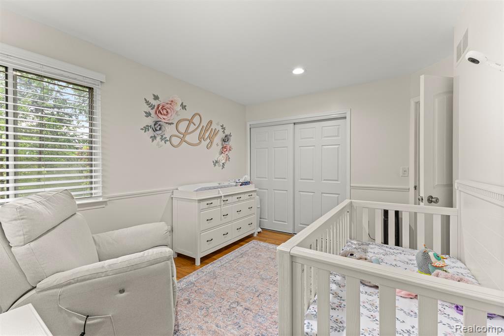 2481 Woodmont Drive E, Canton, MI 48188 — Photo 20