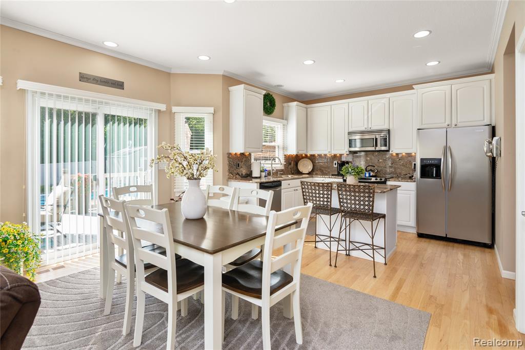 8316 N Port, Grand Blanc, MI 48439 — Photo 12