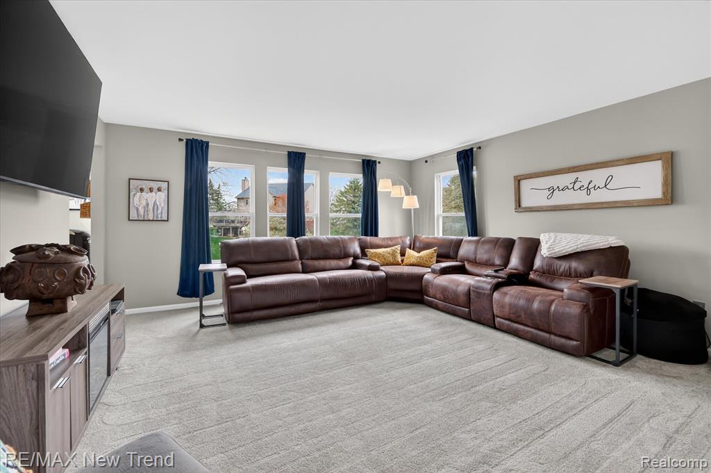 2032 Dover Drive, Wixom, MI 48393 — Photo 14