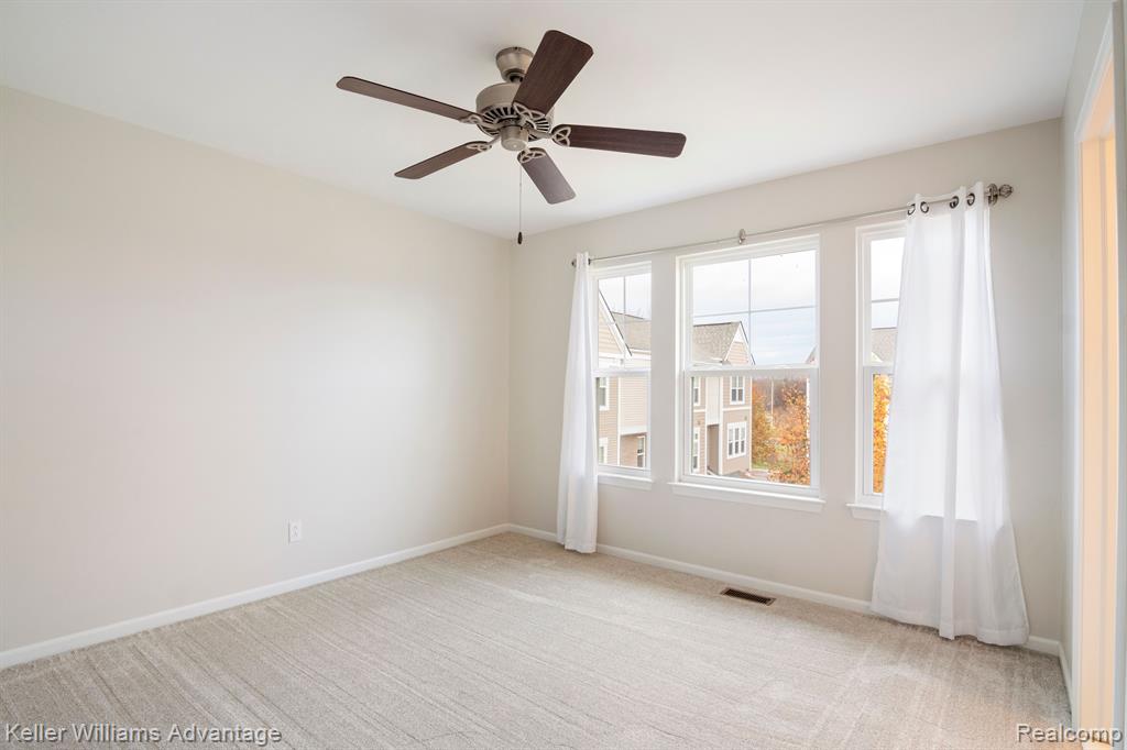 419 WRIGHT Street, Wixom, MI 48393 — Photo 23