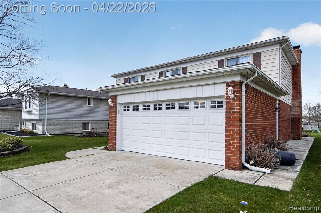 44226 Harsdale Drive, Canton, MI 48187 — Photo 4