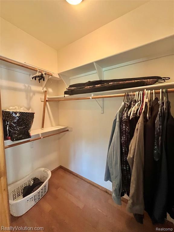 5885 Skyview Drive, Imlay City, MI 48444 — Photo 17