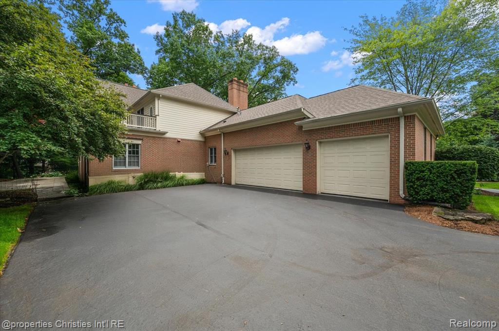 400 Hamilton Road, Bloomfield, MI 48301 — Photo 90