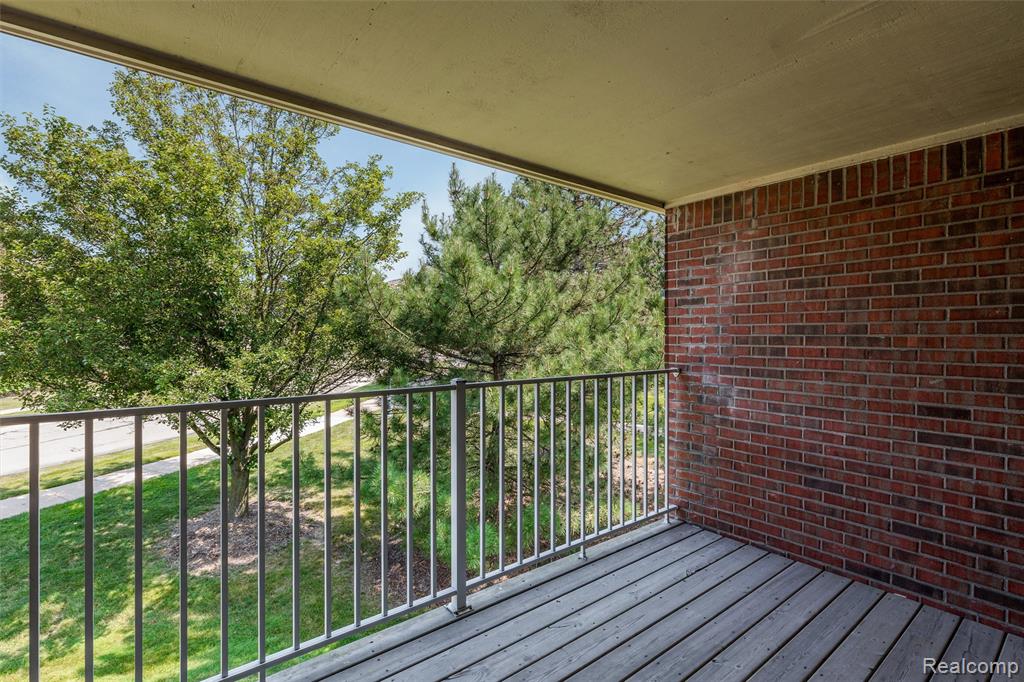 1790 Flagstone Circle, Rochester, MI 48307 — Photo 26