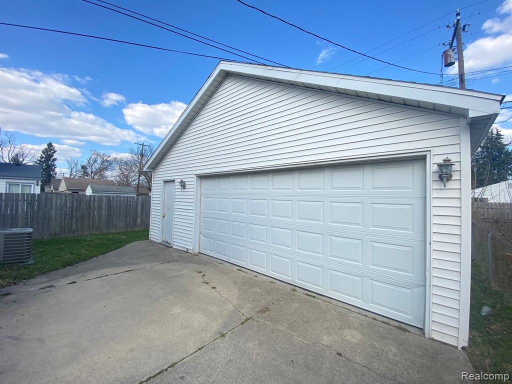 5951 HURON Street, Taylor, MI — Photo 11