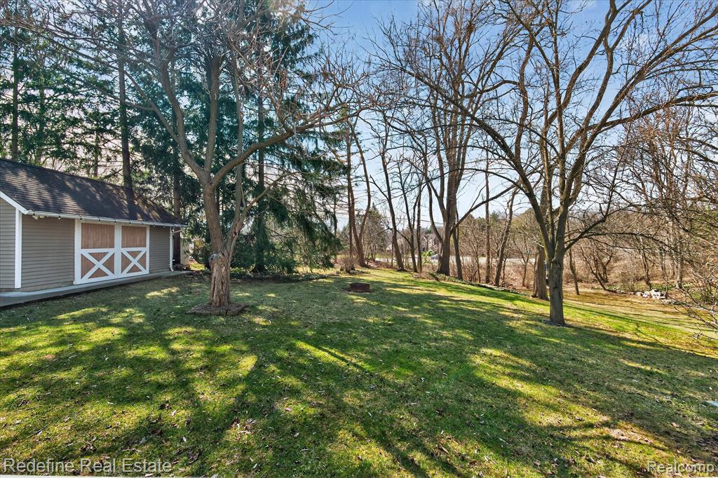 47025 S Chigwidden Drive, Northville, MI 48167 — Photo 53