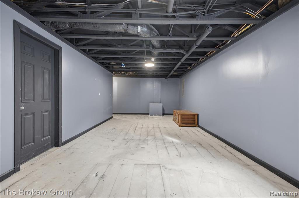 2222 Champion Drive, Burton, MI 48519 — Photo 46