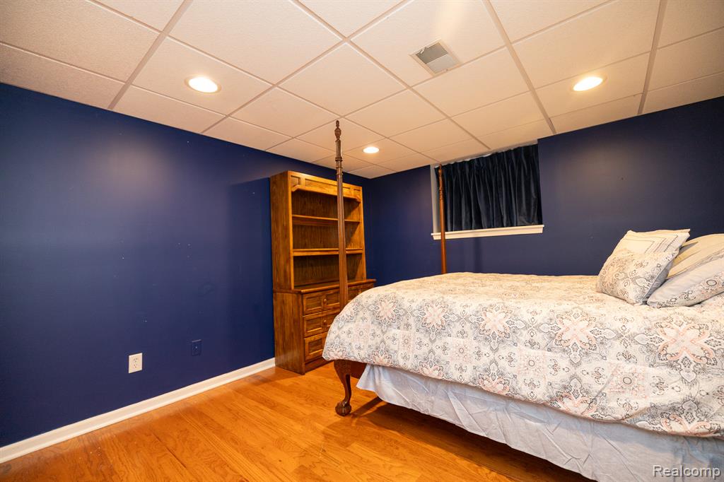 7185 Elderwood Circle, Clarkston, MI — Photo 38