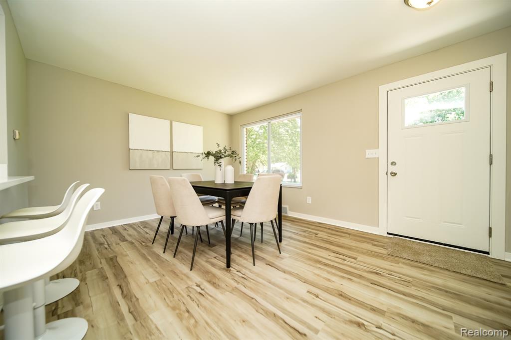 48297 Mallard Drive, New Baltimore, MI 48047 — Photo 15