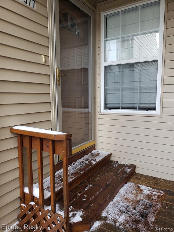 4977 OAK HILL Drive, Waterford, MI 48329 — Photo 26