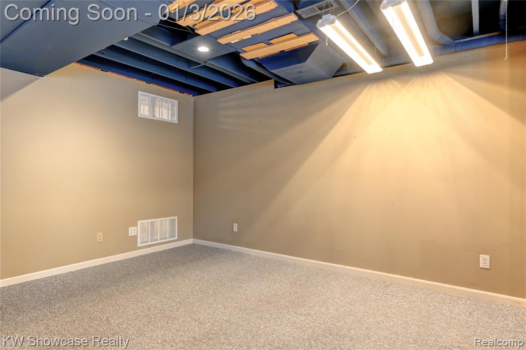 836 N Main Street, Milford, MI 48381 — Photo 27