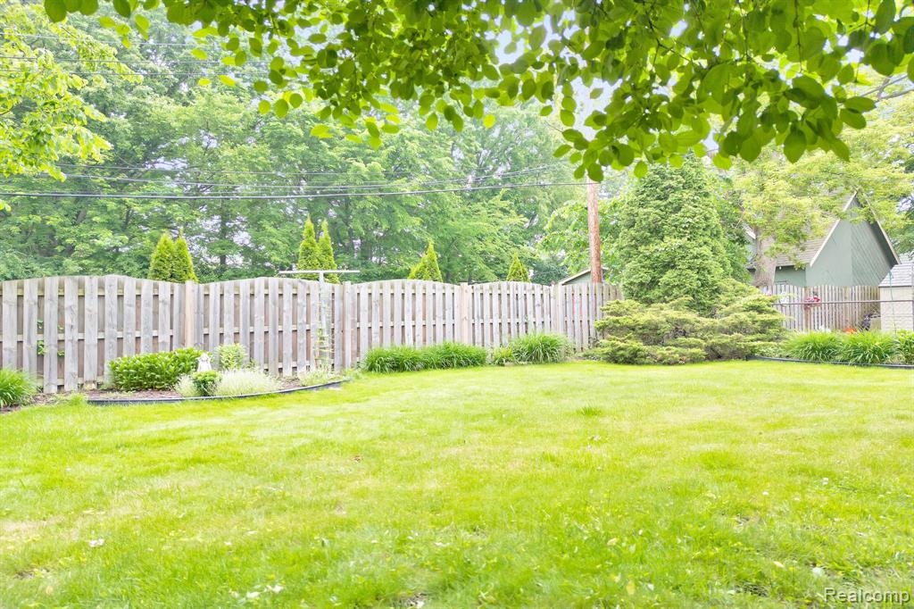 450 N Bywood Avenue, Clawson, MI — Photo 50