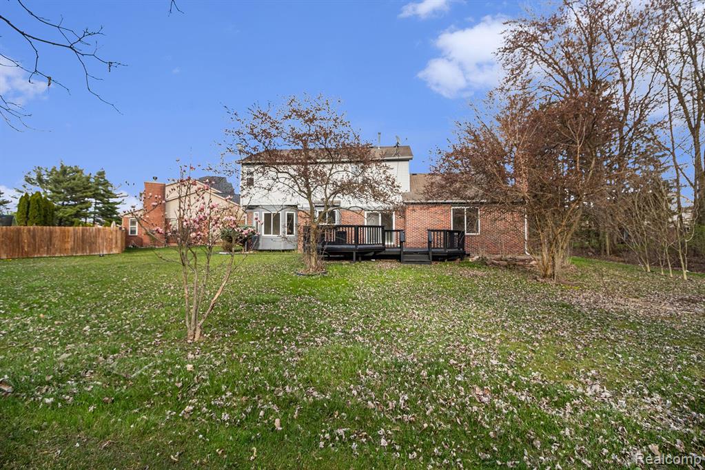 40882 BLUESPRINGS Street E, Canton, MI 48188 — Photo 16